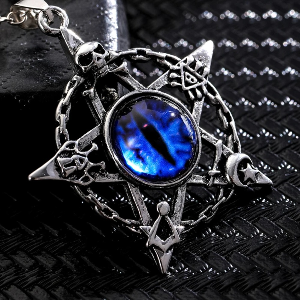 Men Accessories Style - قلادة على شكل نجمة خماسية مع