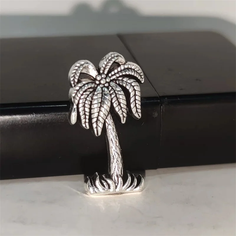 Men Accessories Silver - شارة سبيكة فضية إبداعية بتصميم شجرة