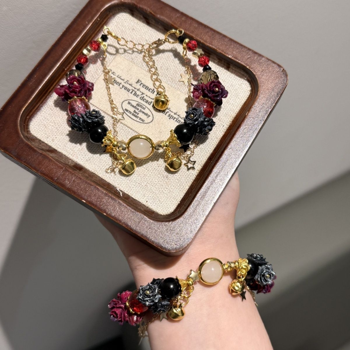 أساور نسائية مرصعة بالخرز بتصم - مراجعة Men Accessories Bracelet وسعره