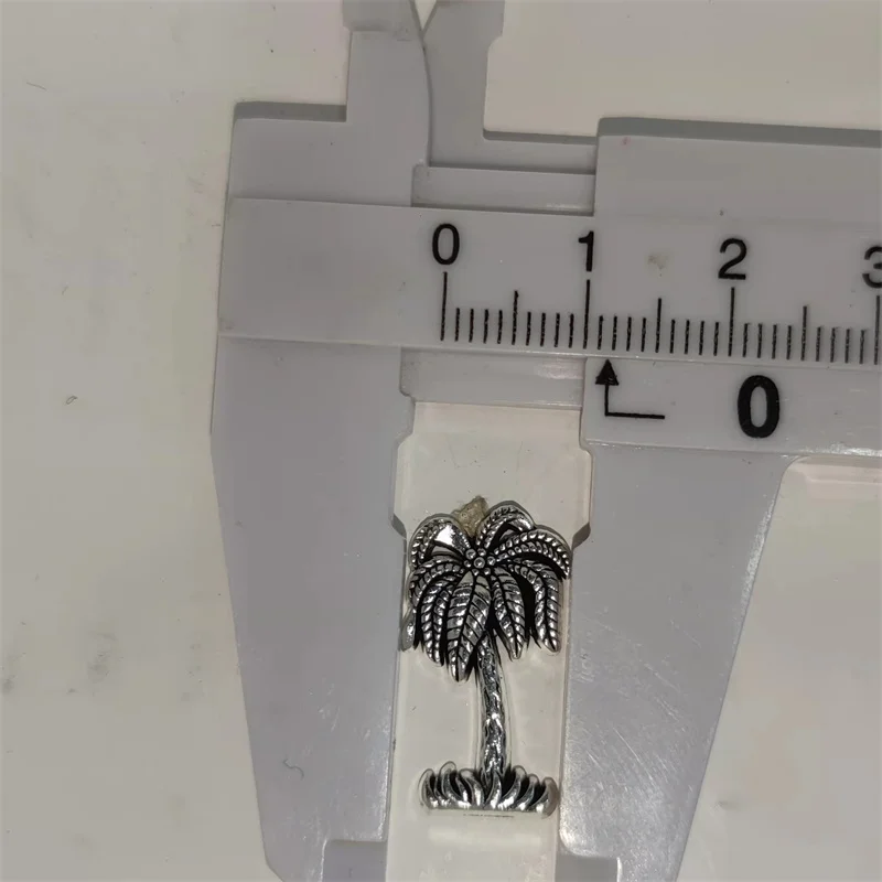 شارة سبيكة فضية إبداعية بتصميم - مراجعة Men Accessories Silver وسعره